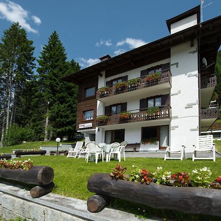 BUCANEVE B&B Hotel Madonna Exterior foto
