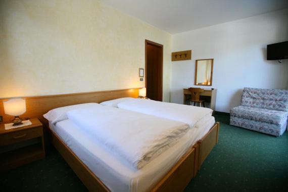 BUCANEVE B&B Hotel Madonna Zimmer foto