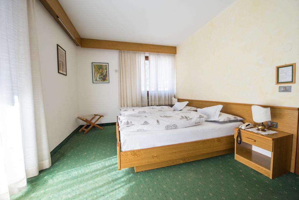 BUCANEVE B&B Hotel Madonna Zimmer foto