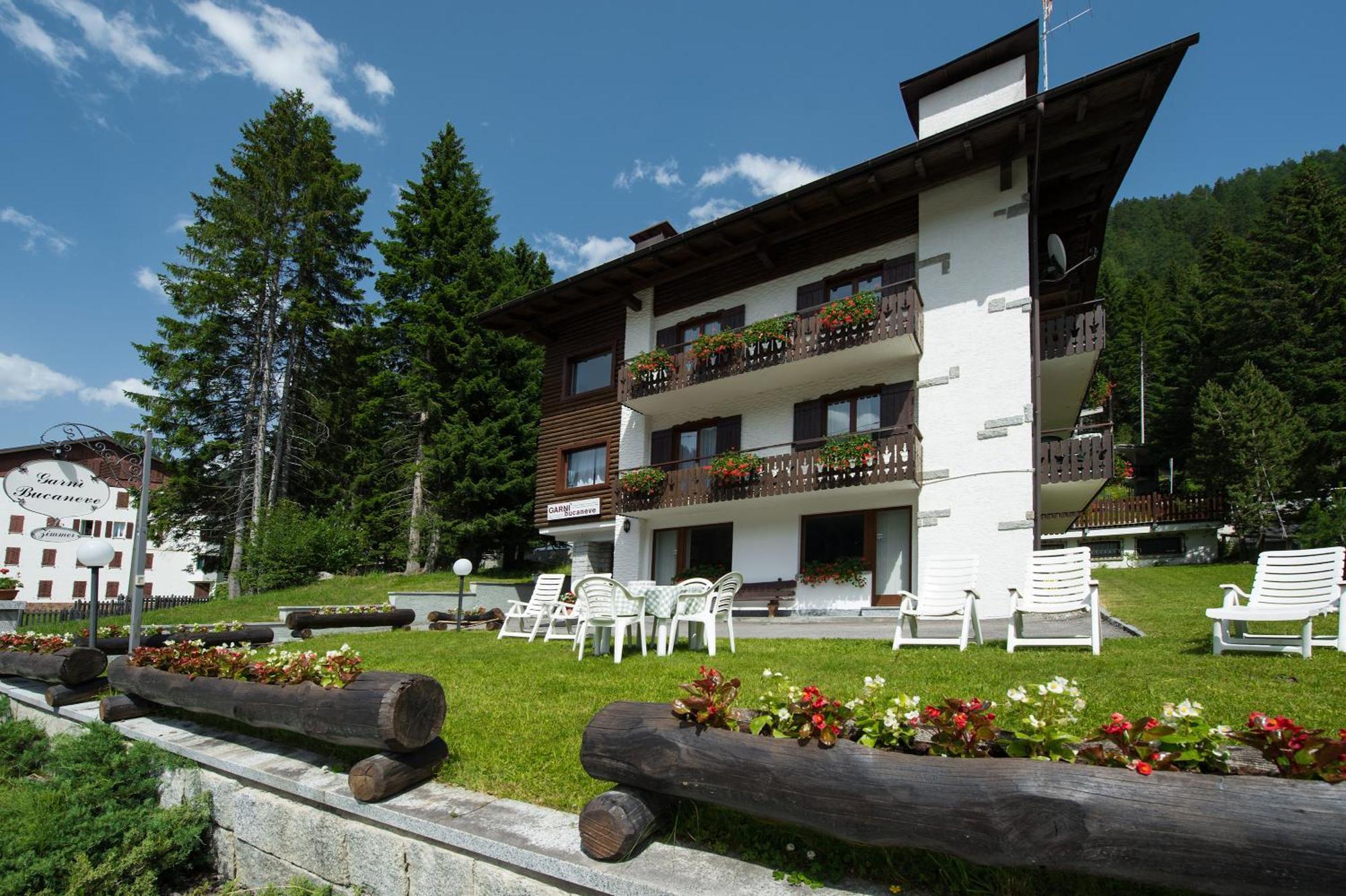 BUCANEVE B&B Hotel Madonna Exterior foto